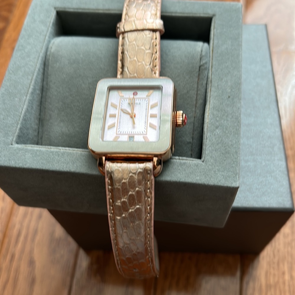Authentic Michele Pink Deco Sport - Picture 2 of 5